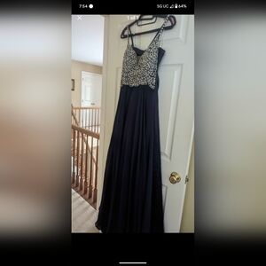 Formal dress size 10 worn one time great condition